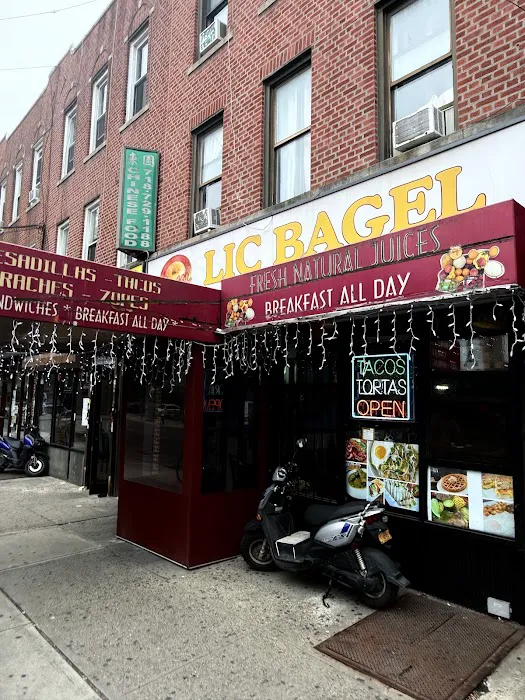 LIC Bagel Picture 10