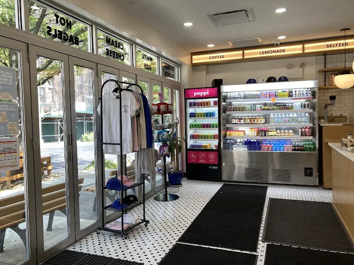 Curley's Bagels Picture 5