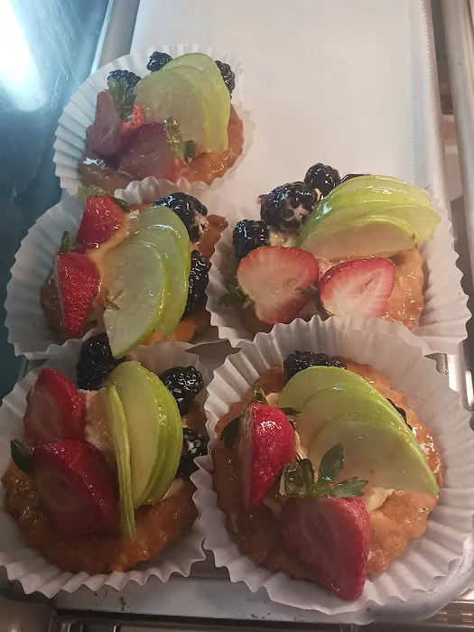 Dolci Paradise Bakery I Picture 3