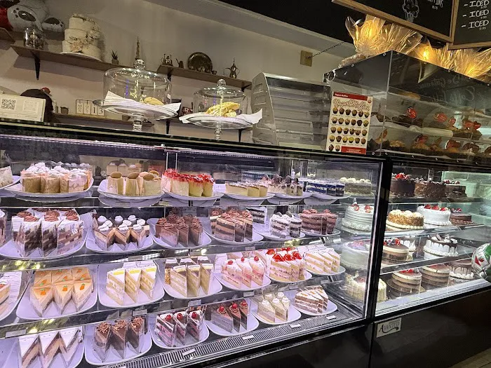 Maison De Gateaux Picture 8