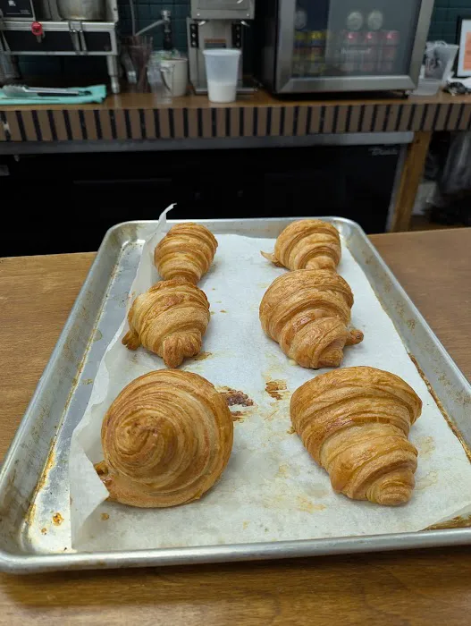 Greenpoint Café & Bakery Picture 3