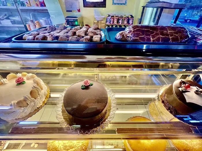 Nita's Bakery Picture 10