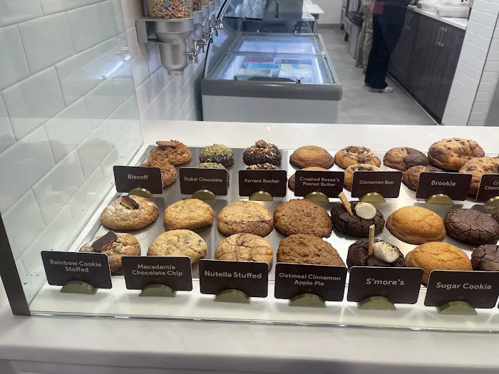 Cookies N’ Cream Picture 2