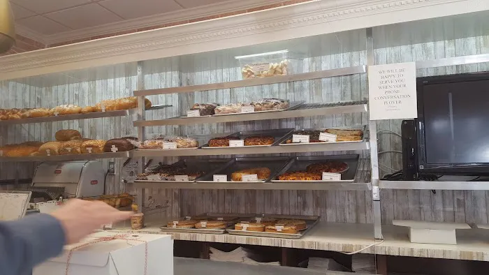 Scarsdale Pastry Center Picture 9