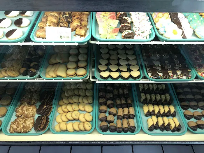 Dessert Oasis Picture 8