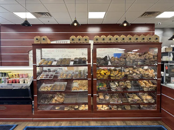 Adam's Bagels Cafe & Deli - Norwood Picture 3