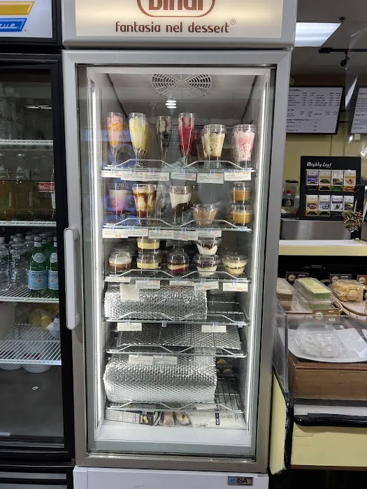 GATEAUX Bakery Picture 6