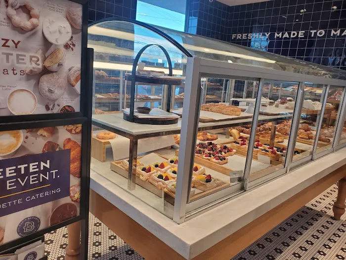 Paris Baguette Picture 8