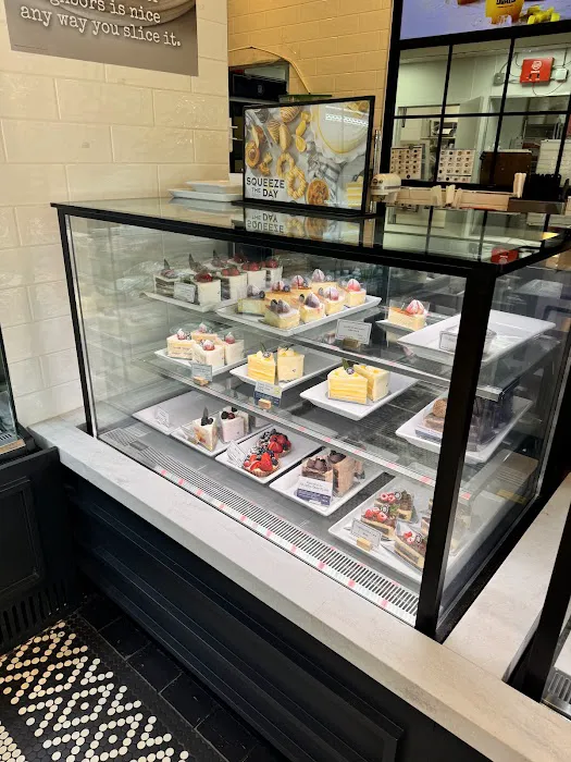 Paris Baguette Picture 7