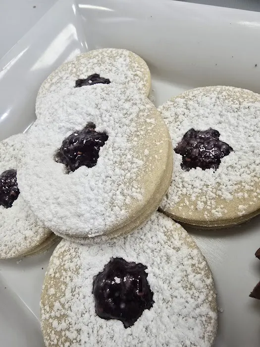 Aunt Mia's Gourmet Cookie & Gift Shoppe Picture 2