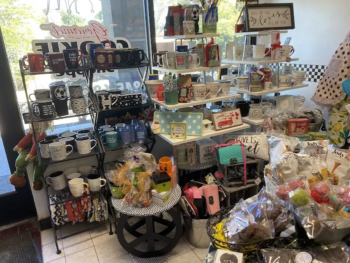 Aunt Mia's Gourmet Cookie & Gift Shoppe Picture 5