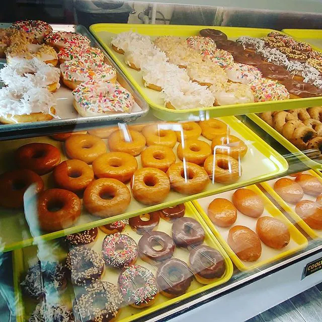 Donut King Picture 9