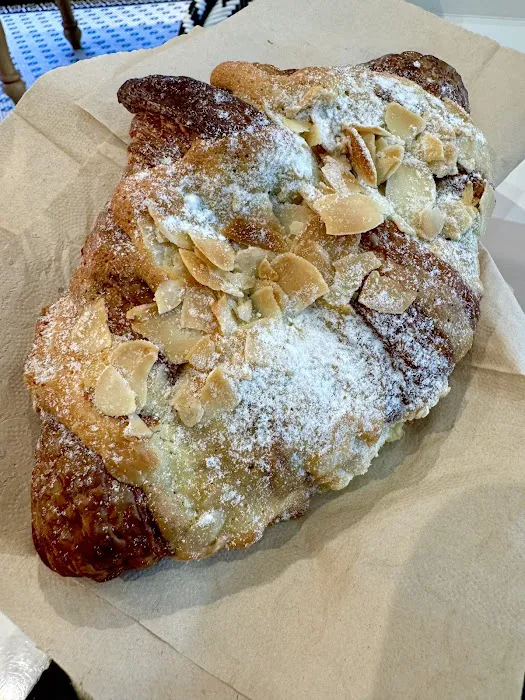 Paris Baguette Picture 10