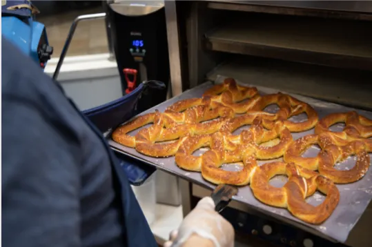 Auntie Anne's Picture 3