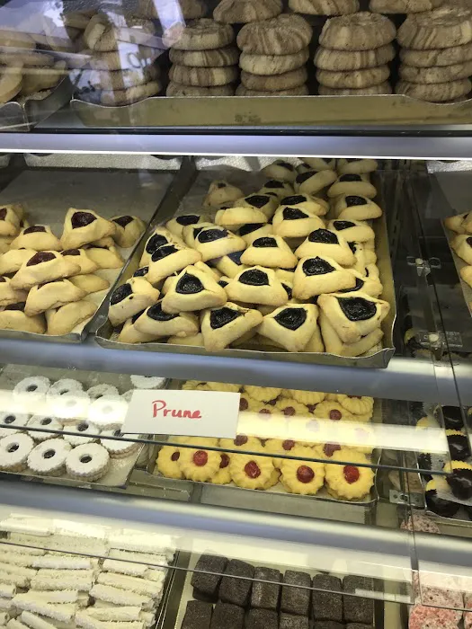 White Plains Bake Shoppe Picture 6