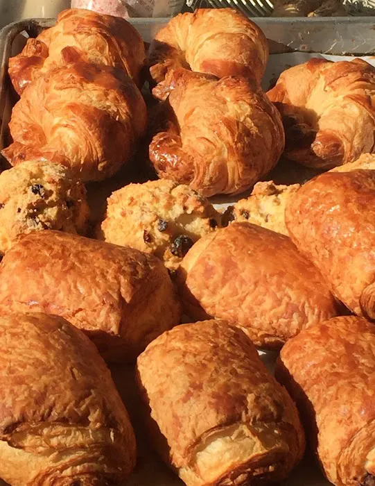 Bread & Cocoa Picture 2