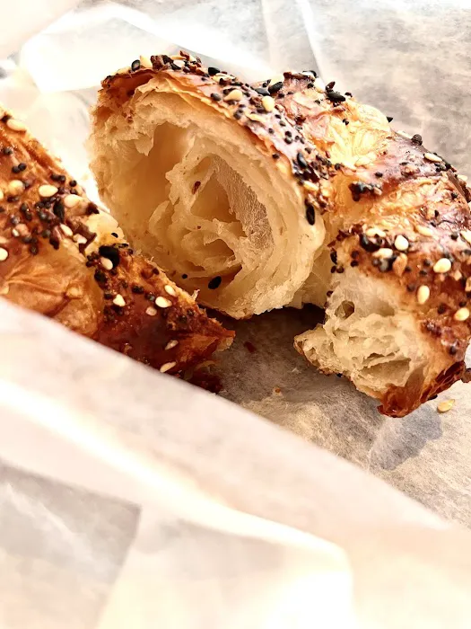 Bread & Cocoa Picture 6