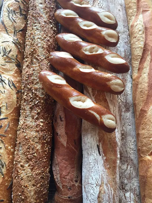 Bread & Cocoa Picture 10