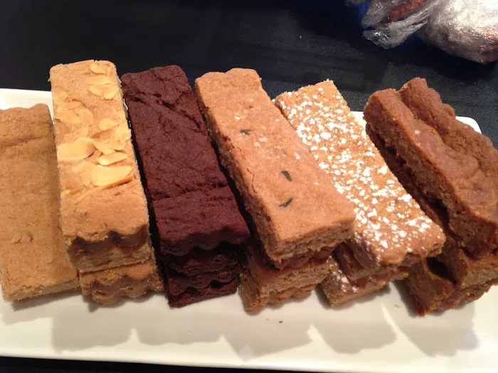 Bread & Cocoa Picture 1