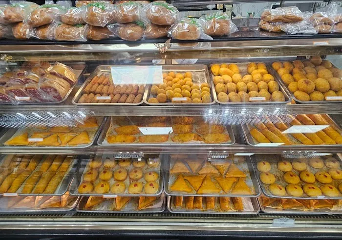 Bigwell Restaurant Bakery # 2 Picture 2