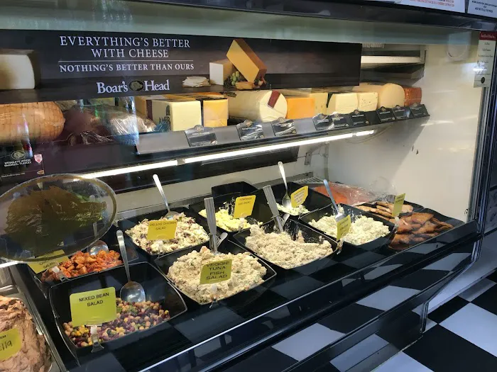 Baker's Dozen Bagels Picture 7