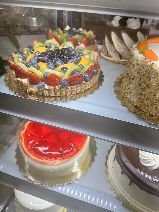 Cookies and Cream Pastry Shop Picture 2