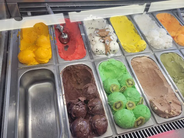 La Dolce Italia Picture 2