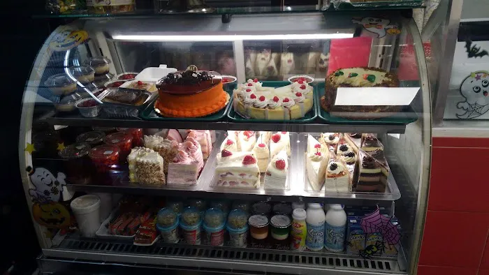 Colombia La Dulce II Bakery Picture 1