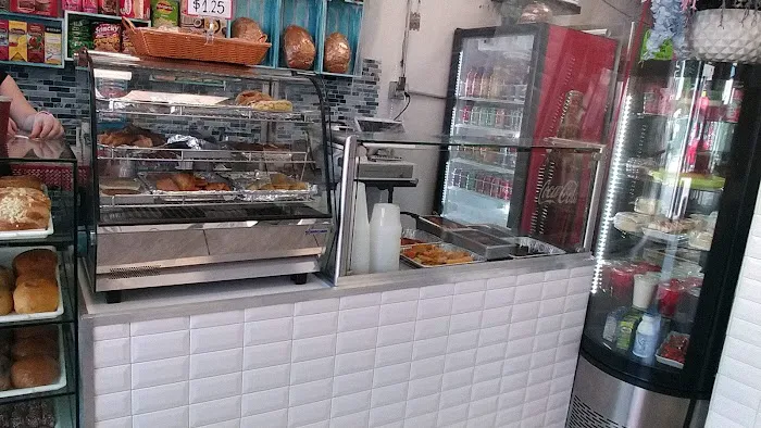 Colombia La Dulce II Bakery Picture 9