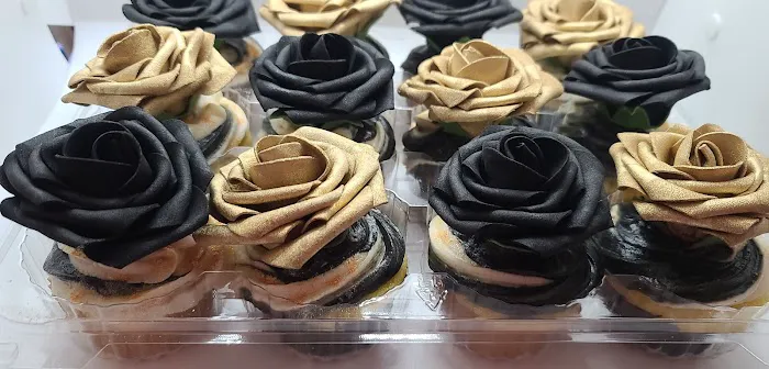 Custom Cakes By Giselle LLC Picture 2