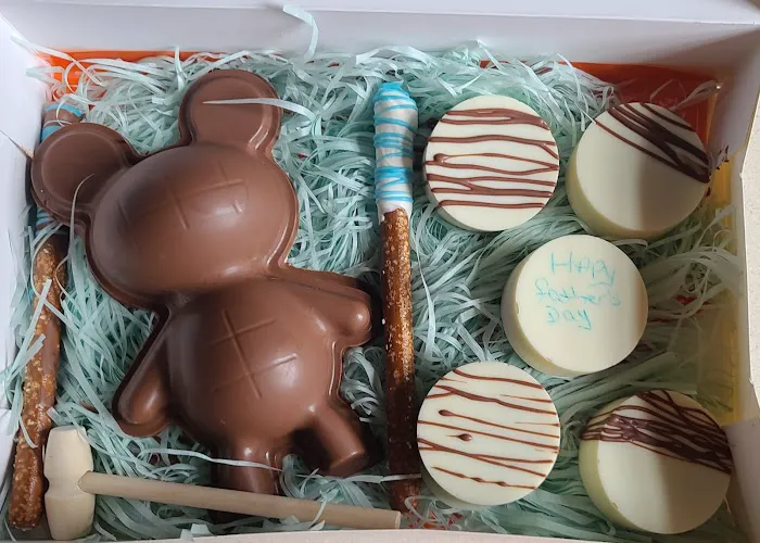 Custom Cakes By Giselle LLC Picture 9