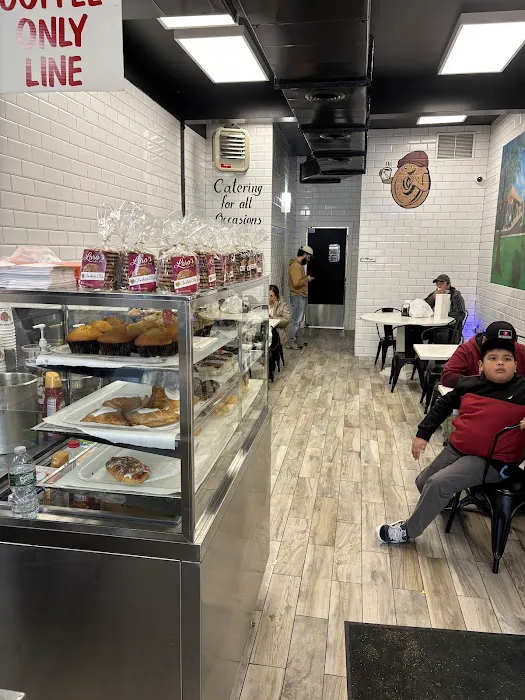 Middle Village Bagels Picture 5