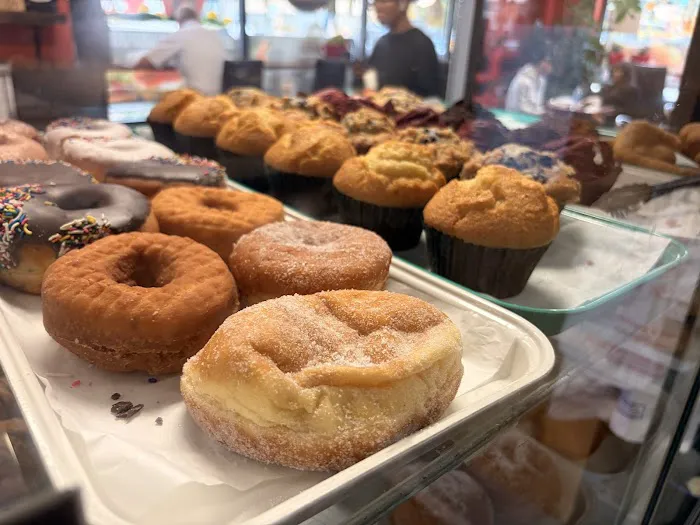 Don Dean Bakery Picture 10