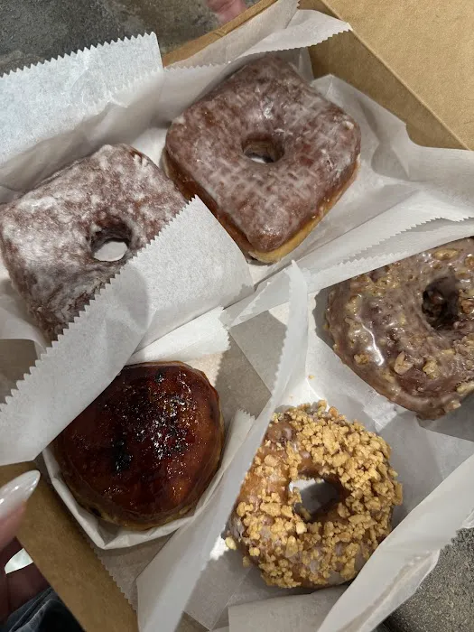 Doughnut Plant Picture 6