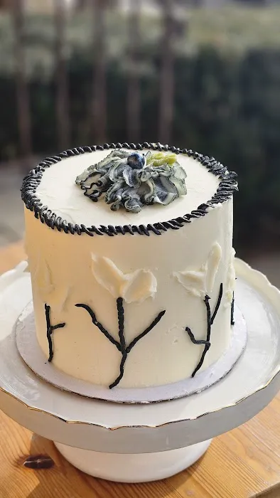 jglow's sweets Picture 8