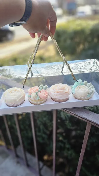 jglow's sweets Picture 6