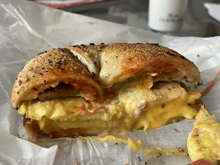 Mimi & Coco Picture 7