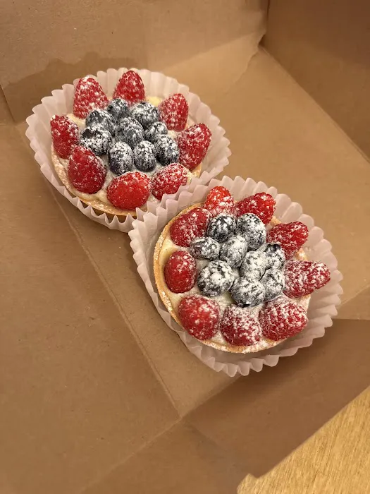 Allie's Bakery Picture 7