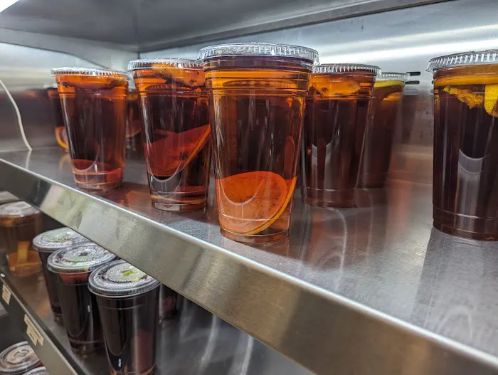 DELI ON THE HUDSON CAFE Picture 10