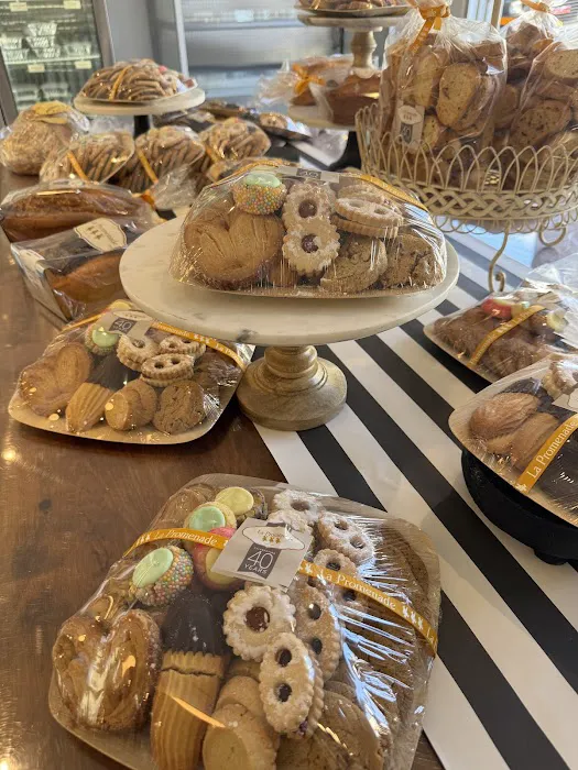 La Promenade Cafe and Catering - Nyack Picture 10