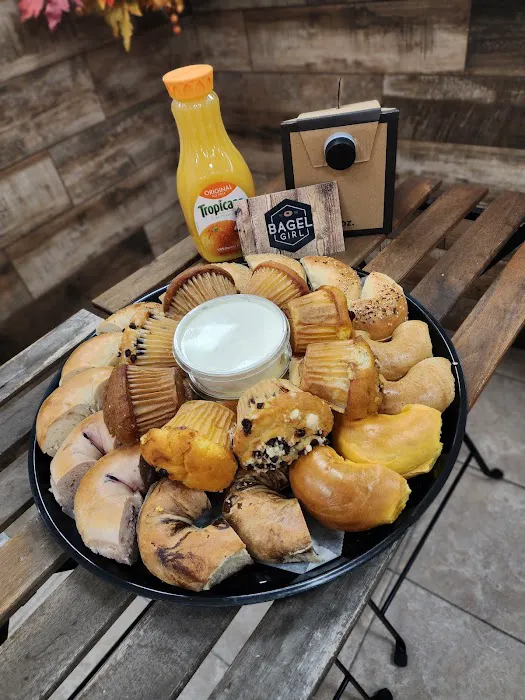 Bagel Girl Picture 8