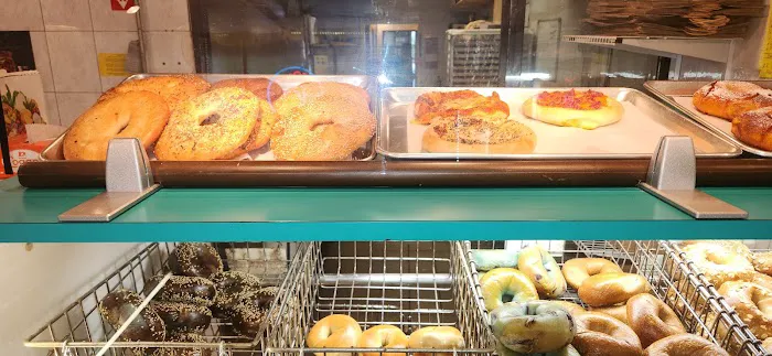 Bagels Royale Picture 9