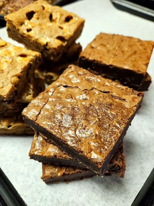 Despina's Cream Bakery Picture 2