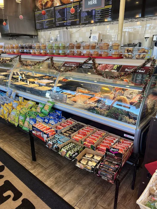 Adam's Bagels Cafe & Deli - River Vale Picture 6