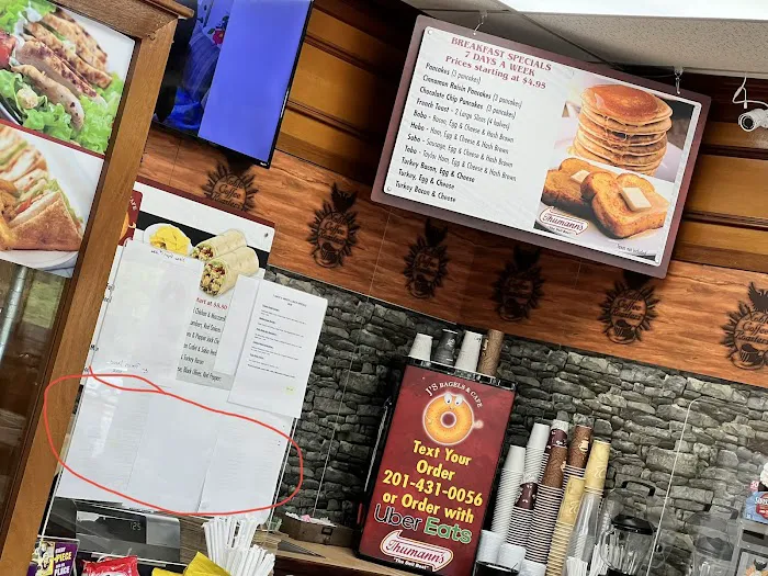 J'S BAGELS & CAFE Picture 1