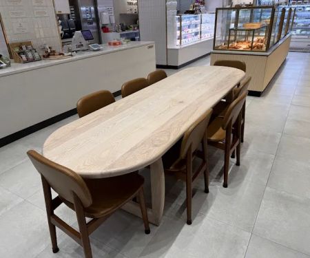 Tous les Jours Bakery Cafe