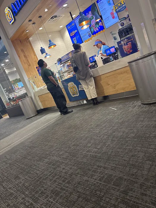 Auntie Anne's Picture 9