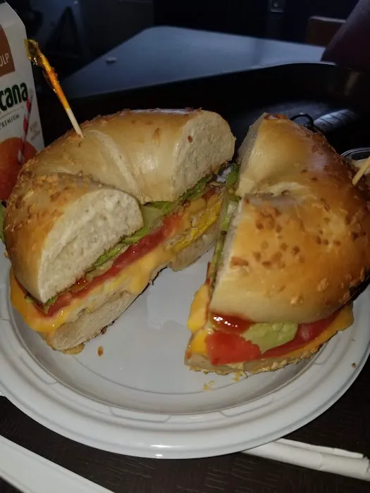 Village Square Bagels Picture 4