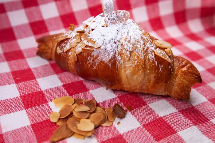 Petite Bretagne of Mamaroneck Picture 4