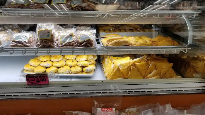 Little Guyana Bake Shop Picture 6